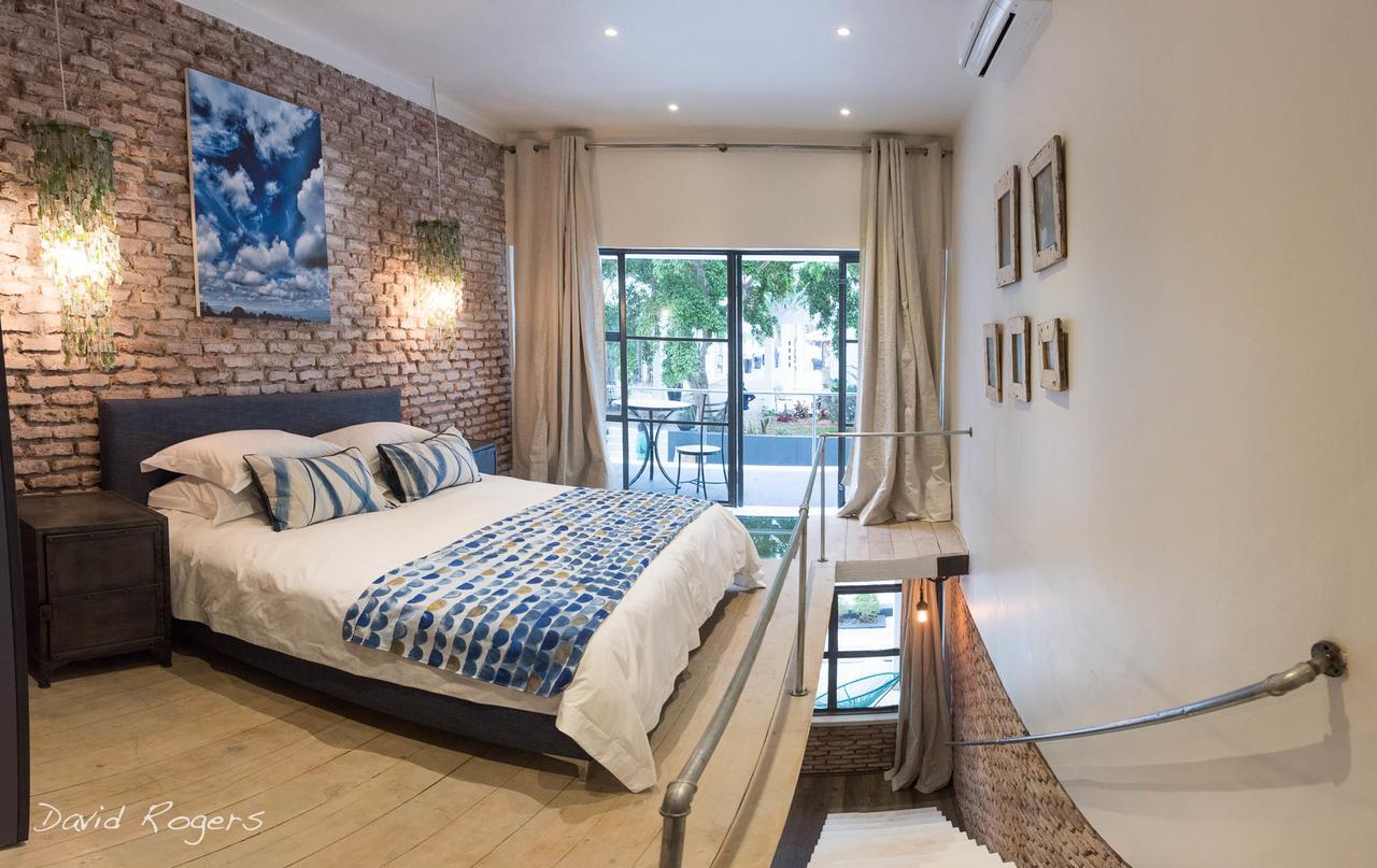 Hotel Latitude 13 Degrees Lilongwe Zewnętrze zdjęcie