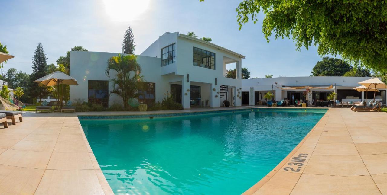 Hotel Latitude 13 Degrees Lilongwe Zewnętrze zdjęcie