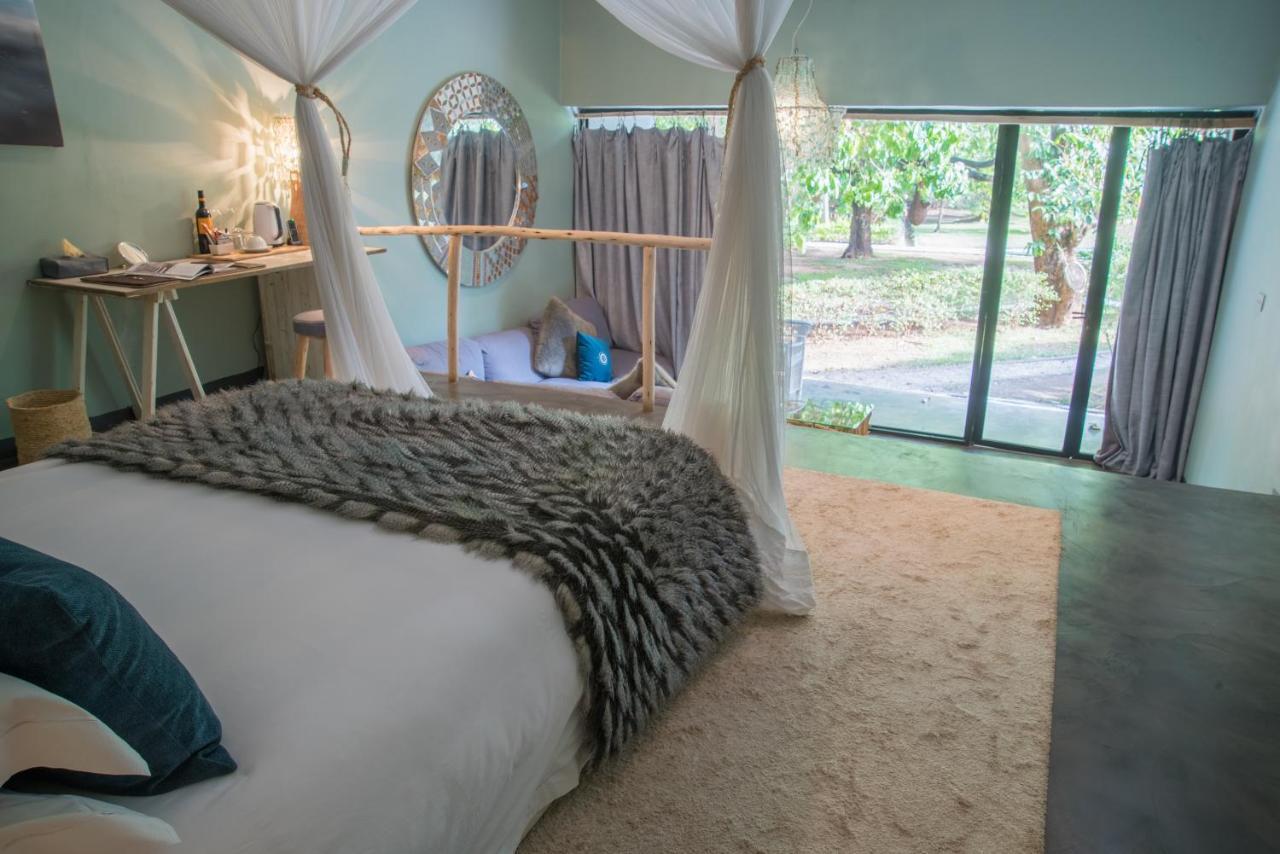Hotel Latitude 13 Degrees Lilongwe Zewnętrze zdjęcie